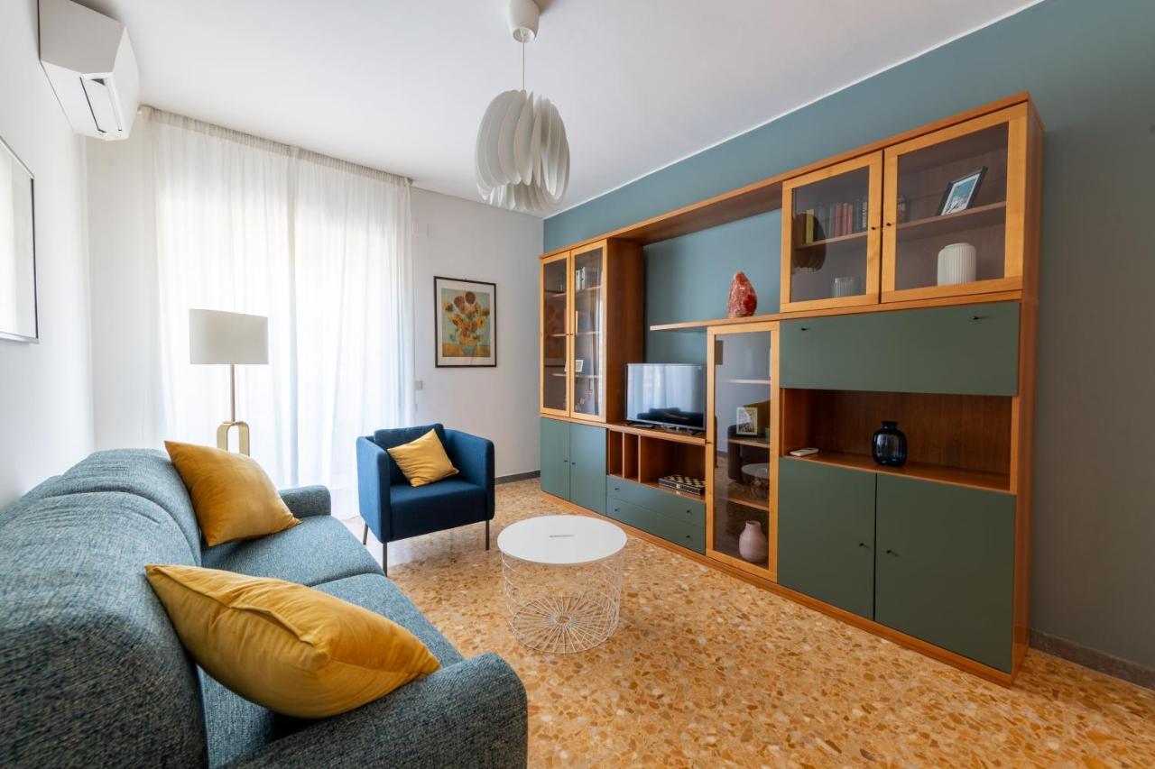 Apartmán Casa Tripolitania Řím Exteriér fotografie