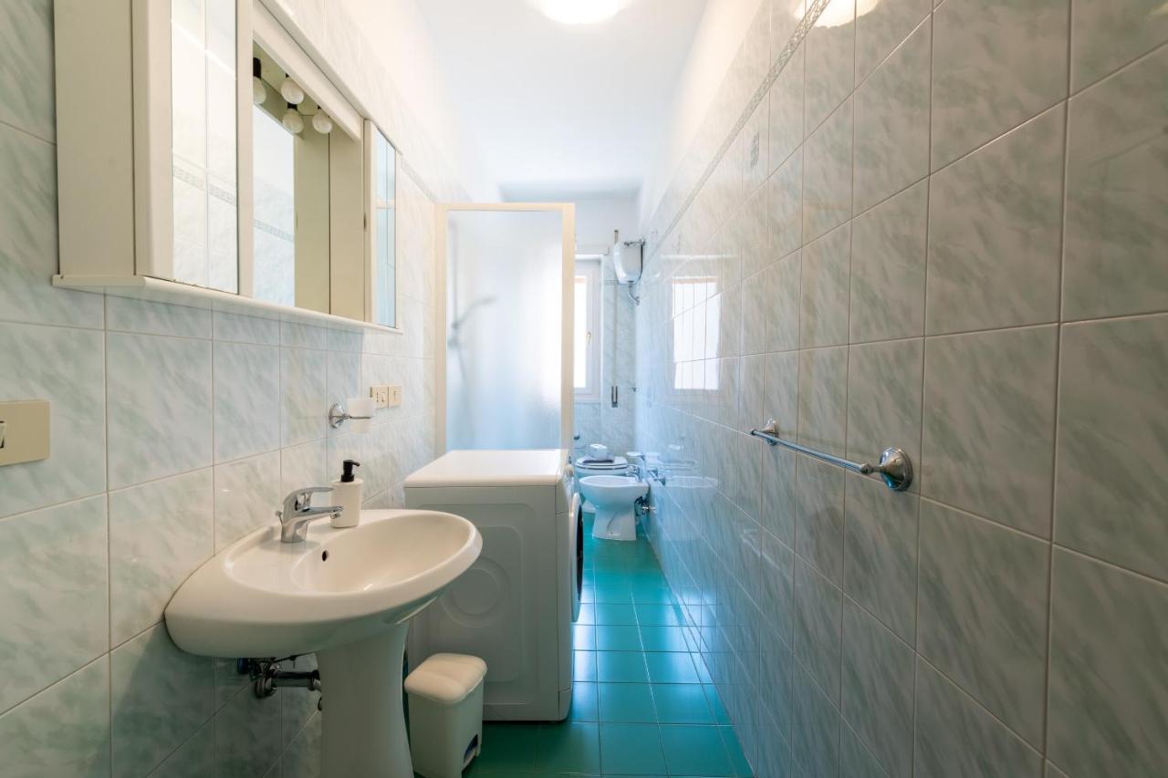 Apartmán Casa Tripolitania Řím Exteriér fotografie